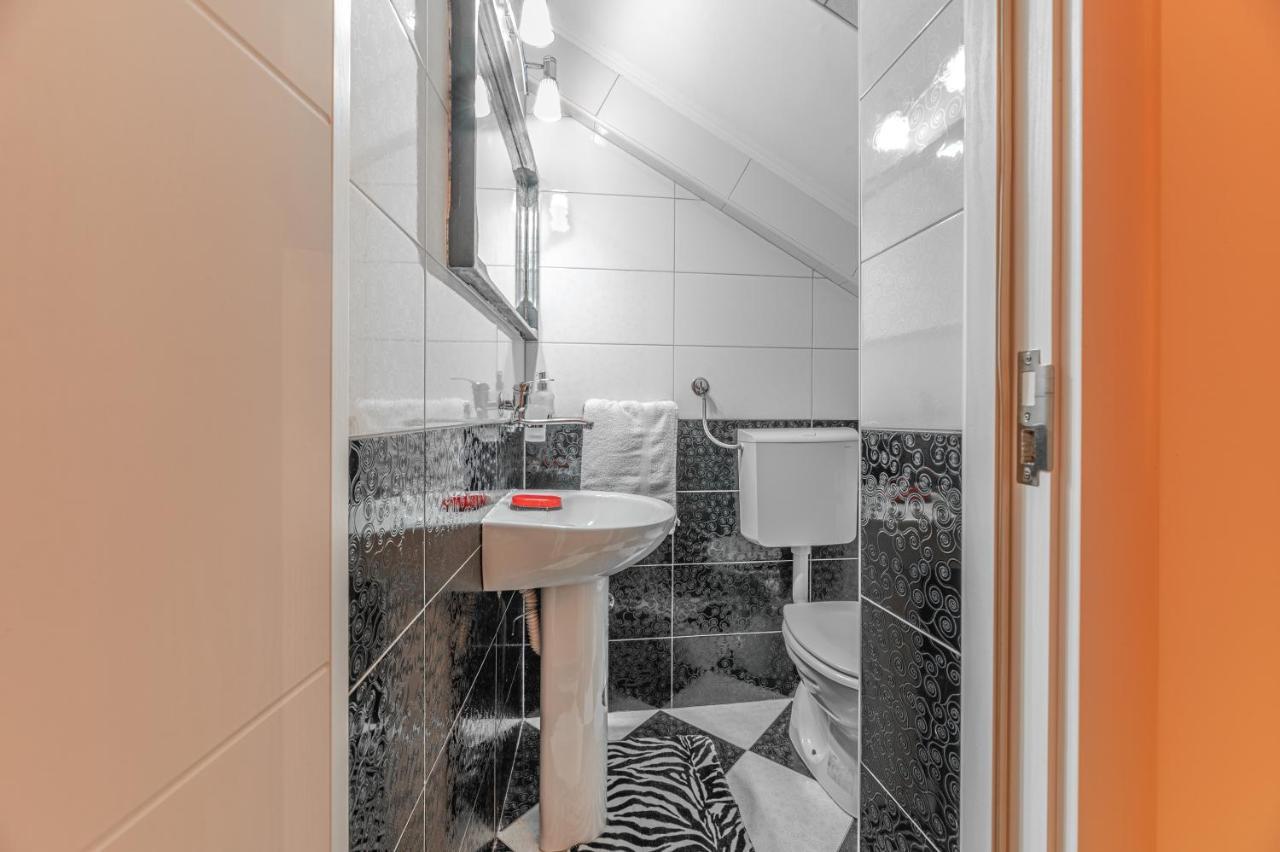 Apartman 2 Kovacina Niksic Ngoại thất bức ảnh